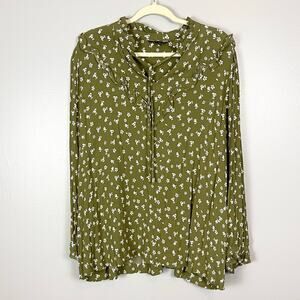 M&S Mark & Spencer Long Sleeve Blouse Woman’s size 24 Green White Floral Print